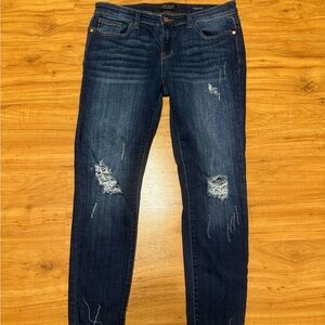 Judy Blue Women's Distressed Skinny Fit Blue Jeans size 13/31